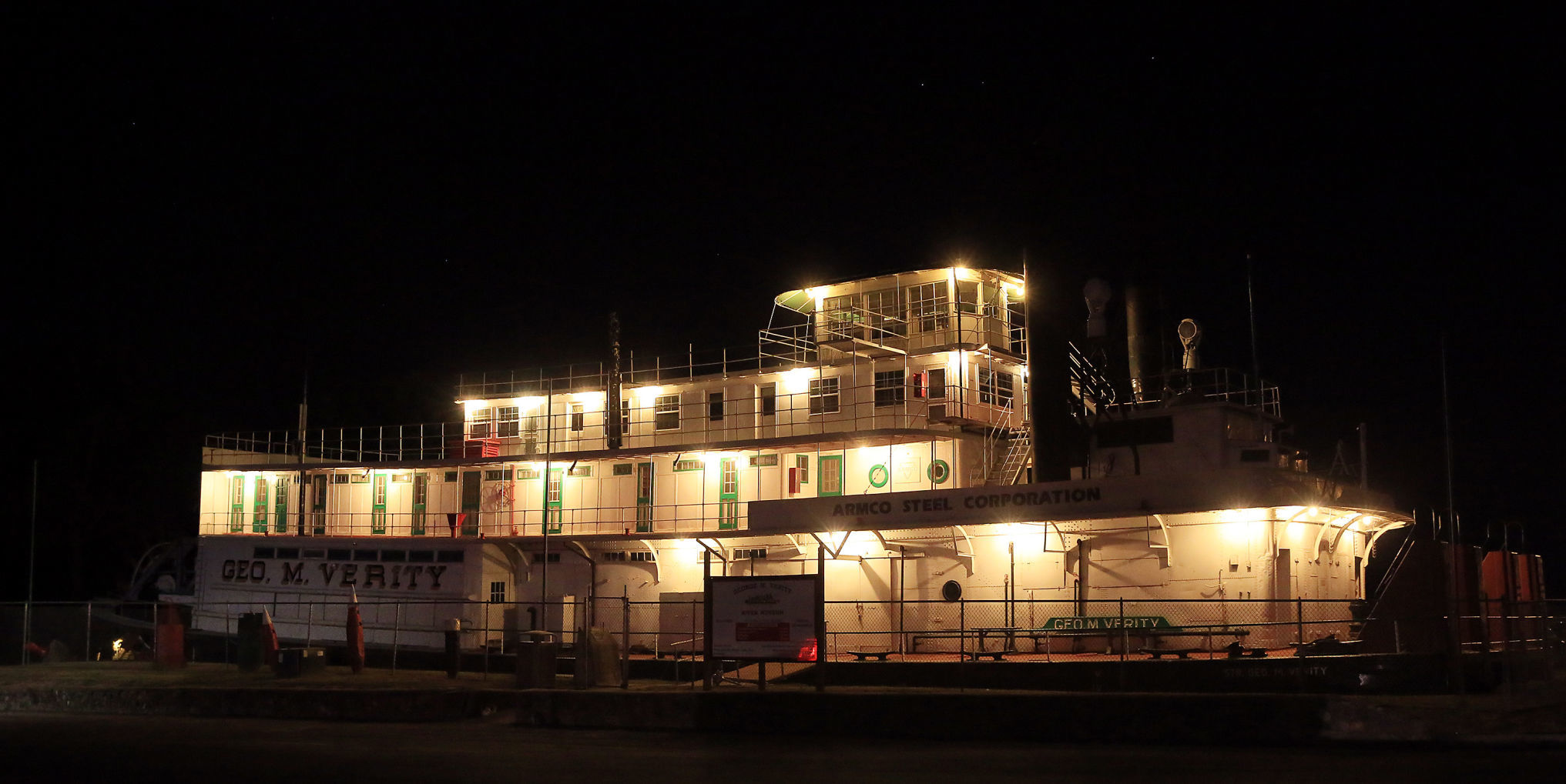THE GREAT RIVER-0966